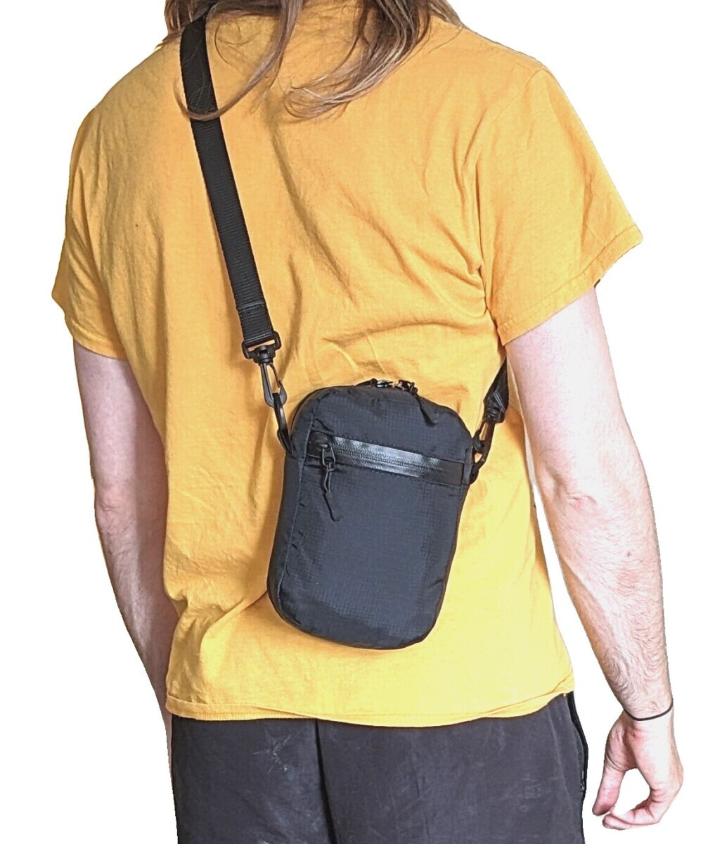 FREE: Small Crossbody Shoulder Bag